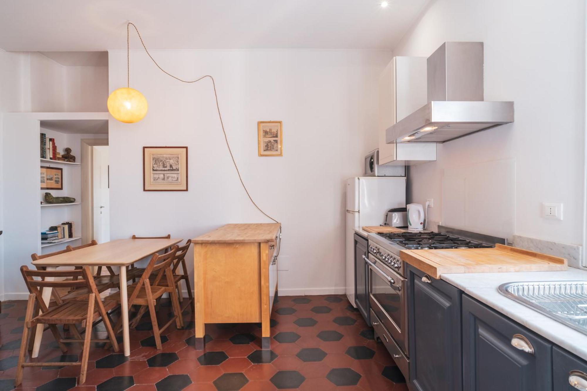 Sunnytestaccio Apartment