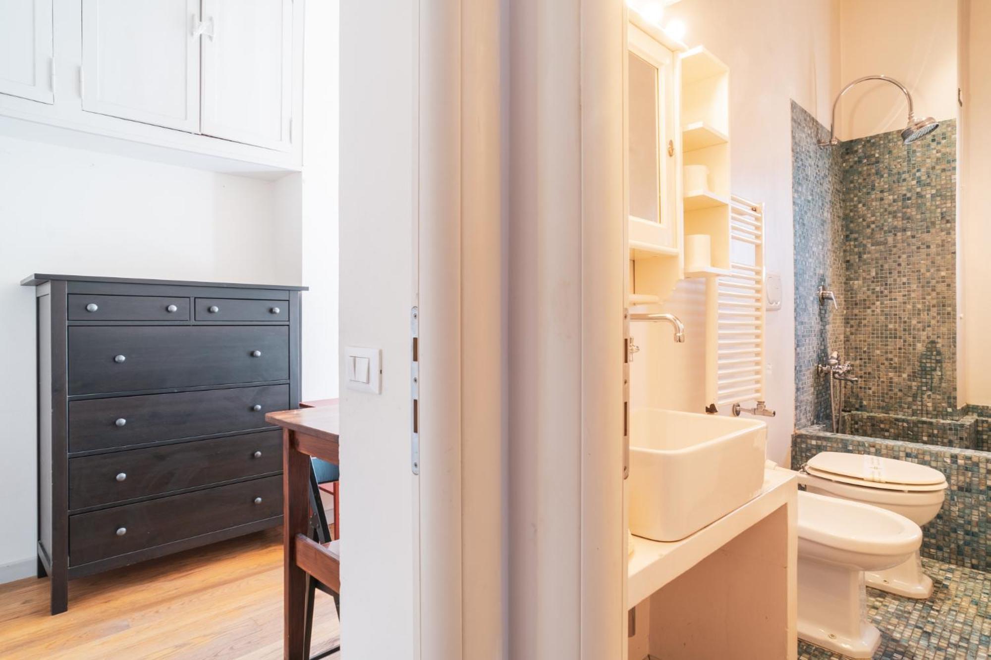 Sunnytestaccio Apartment Rom